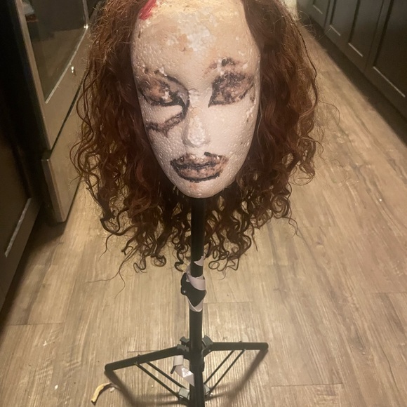 Human hair Blend Wigs multiple styles worn once lace front free part - Picture 6 of 9